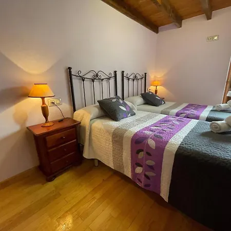 Casa Iris, Tranquilidad A 5' De Cangas De Onis منزل ريفي Narciandi